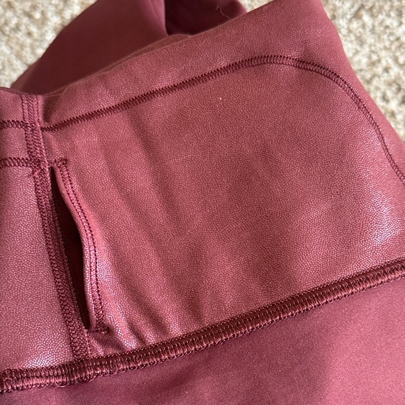 ❤️Lululemon Wunder Train High Rise Leggings 25” Radiate Foil Print Red Merlot ❤️ - Picture 6 of 9